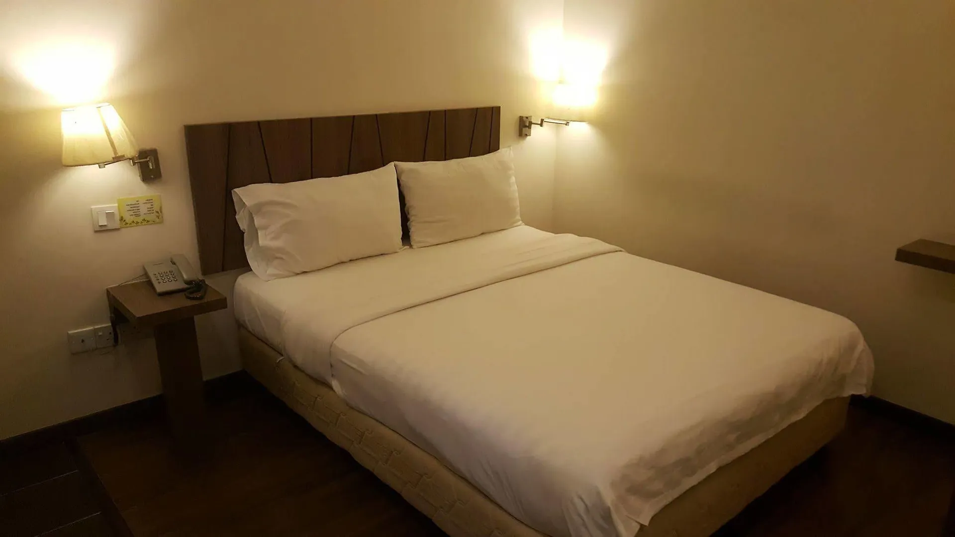 9 Square Hotel - Petaling Jaya Kota Damansara 2*,  Malaysia